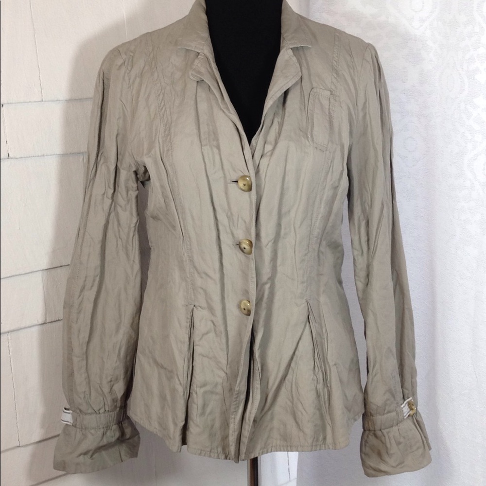 Armani Collezioni jacket tan 10US